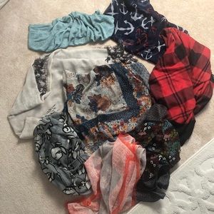 Lot of 8x women’s lightweight scarves